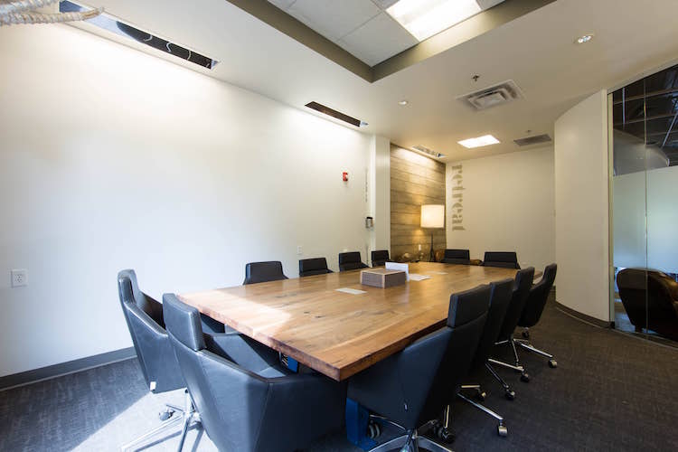 Find a Conference Room or Meeting Space Roam Innovative Workplace