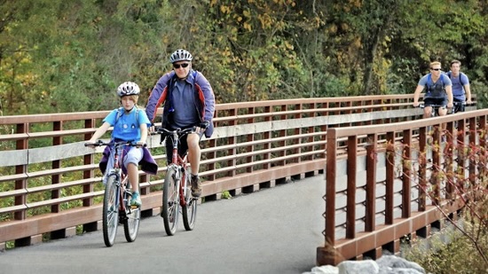 Family-biking-Photo-courtesy-Greenville-County-Parks- 4