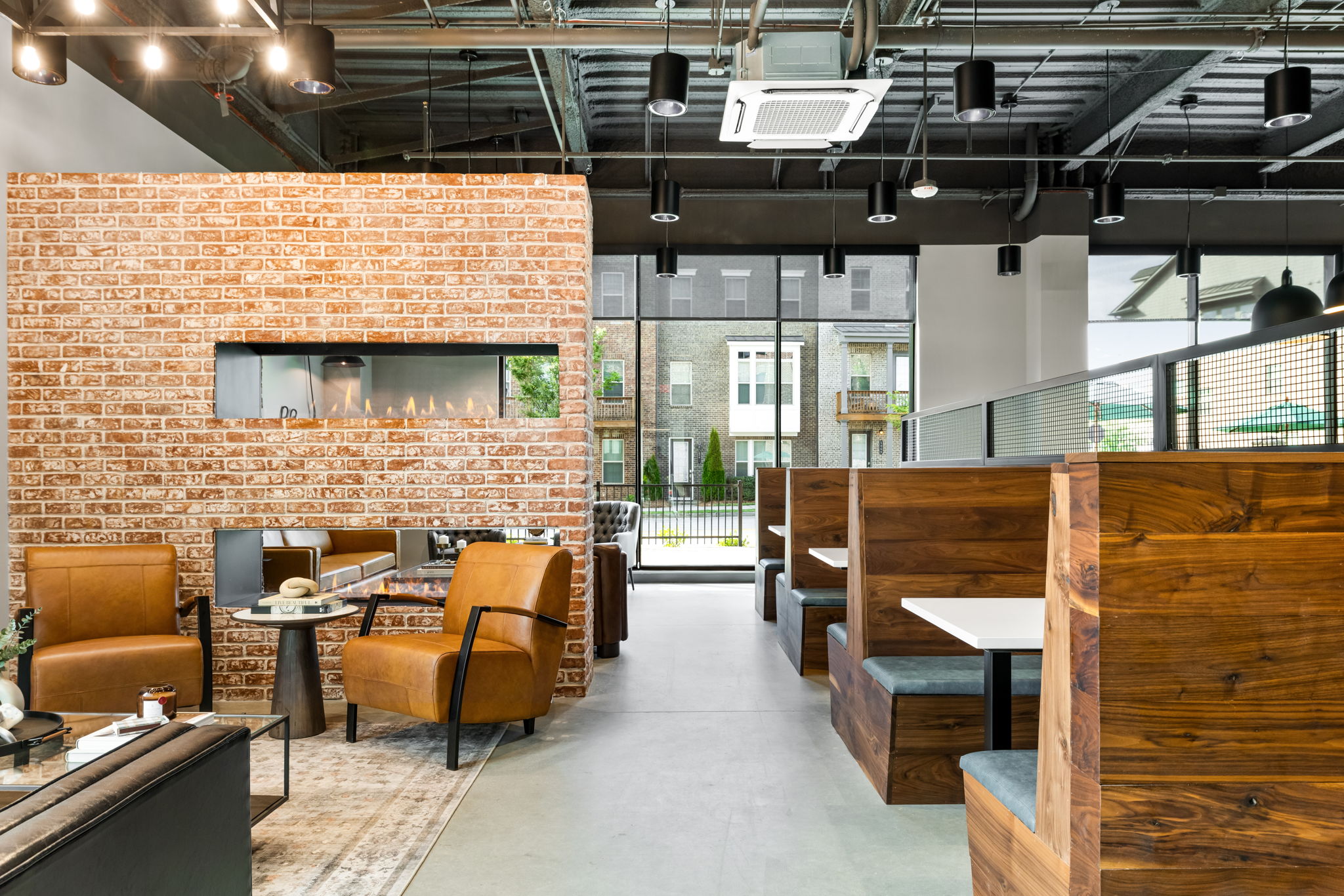 coworking space roam peachtree corners georgia